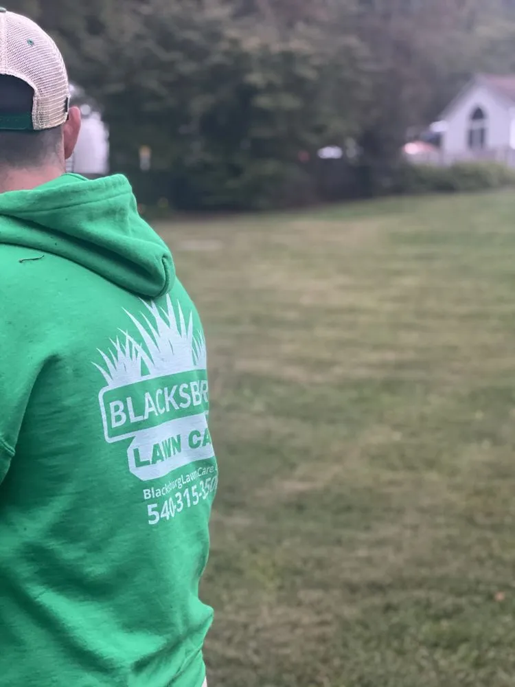 Local lawn care service experts serving Blacksburg, VA - Blacksburg Lawn Care