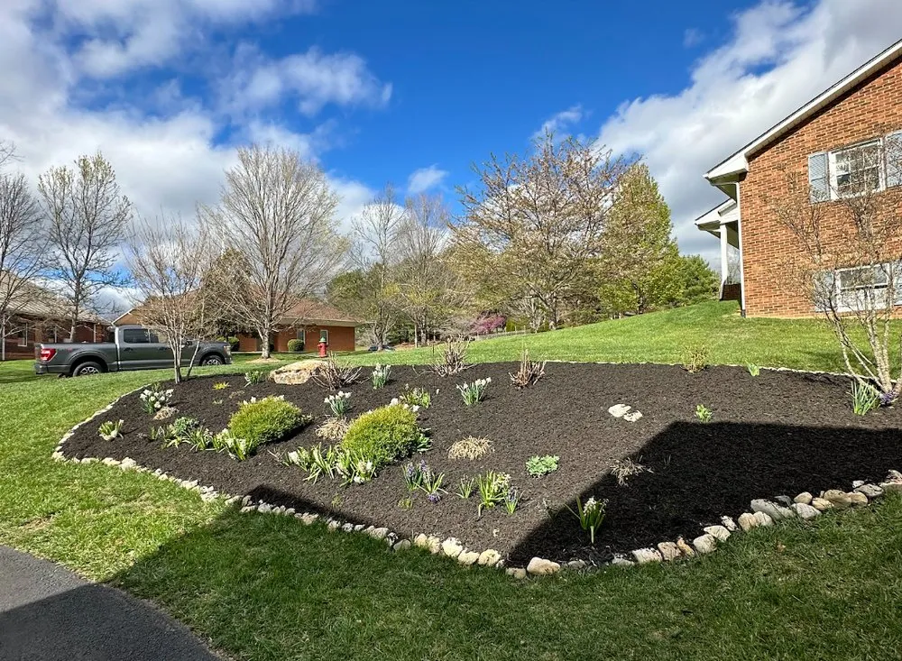 Expert garden landscaping in Blacksburg, VA - Blacksburg Mulch