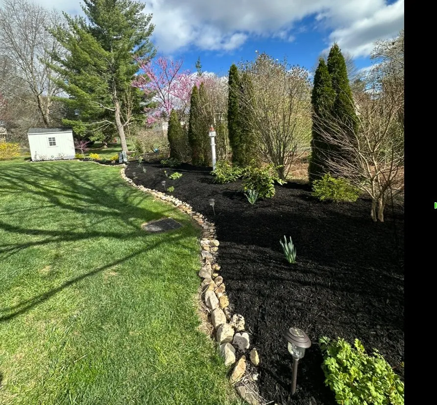 Professional residential landscaping in Blacksburg, VA - Blacksburg Mulch