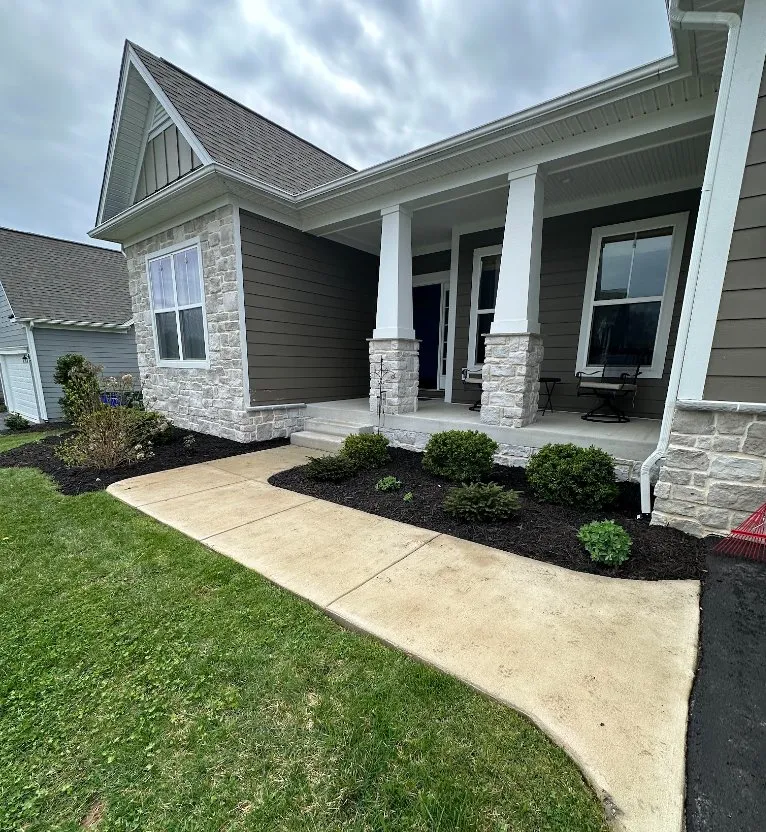 Top-rated landscaping services experts serving Blacksburg, VA - Blacksburg Mulch
