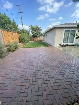 Blackstone Landscape and Design Logo