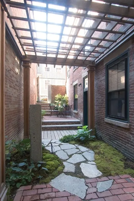 Reliable residential landscaping experts serving Boston, MA - Blackstone Urban Landscapes