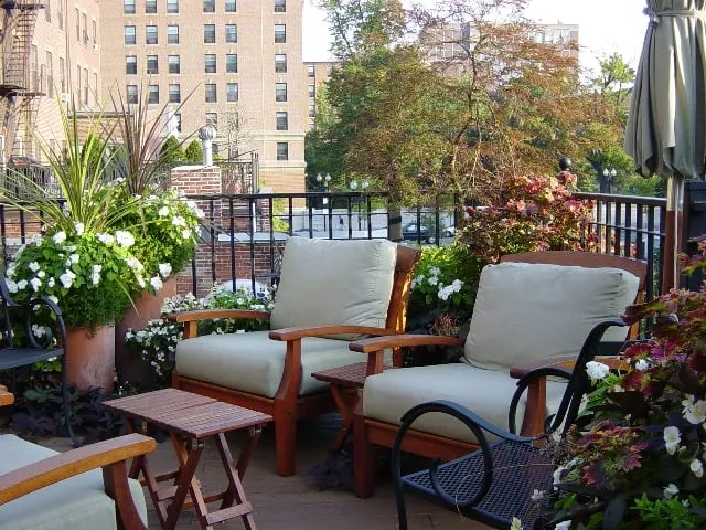 Expert outdoor landscaping in Boston, MA - Blackstone Urban Landscapes