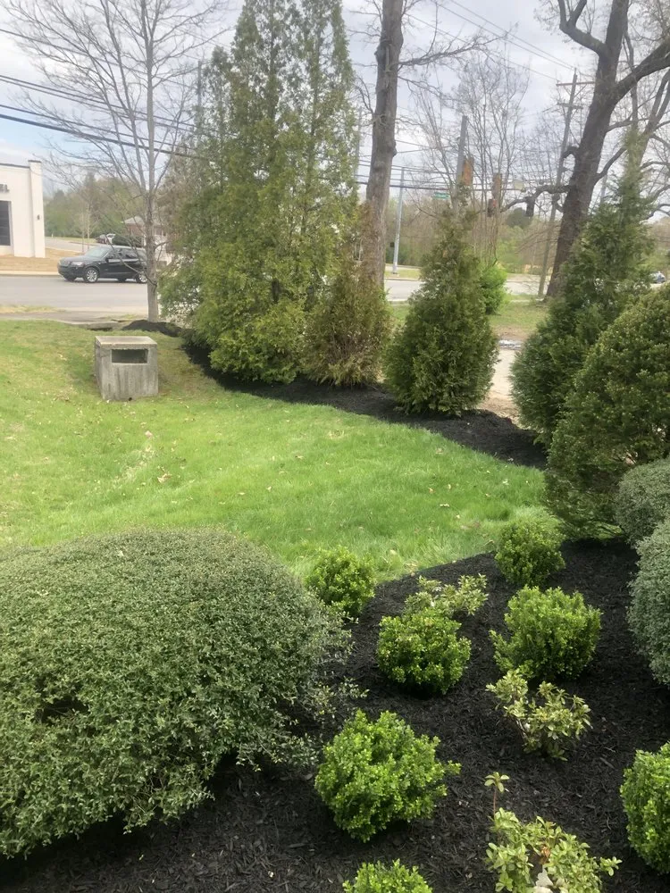 Reliable garden landscaping in Ooltewah, TN by Blackwell Landscaping