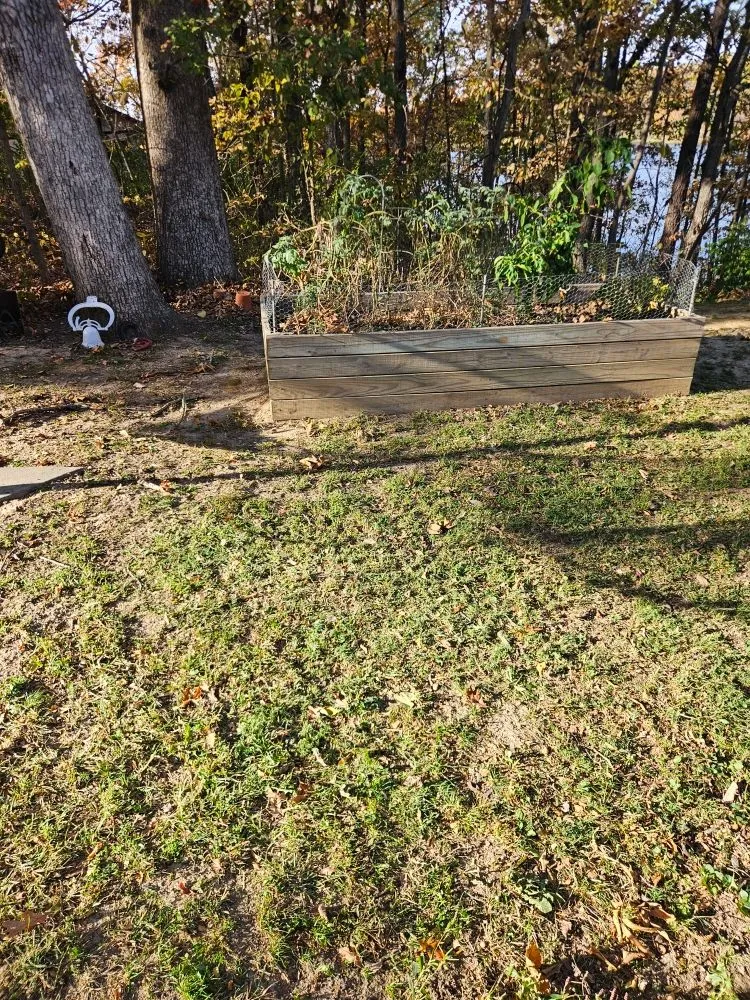 Custom landscaping services for homes in Vandalia, IL by Blackwell Lawncare