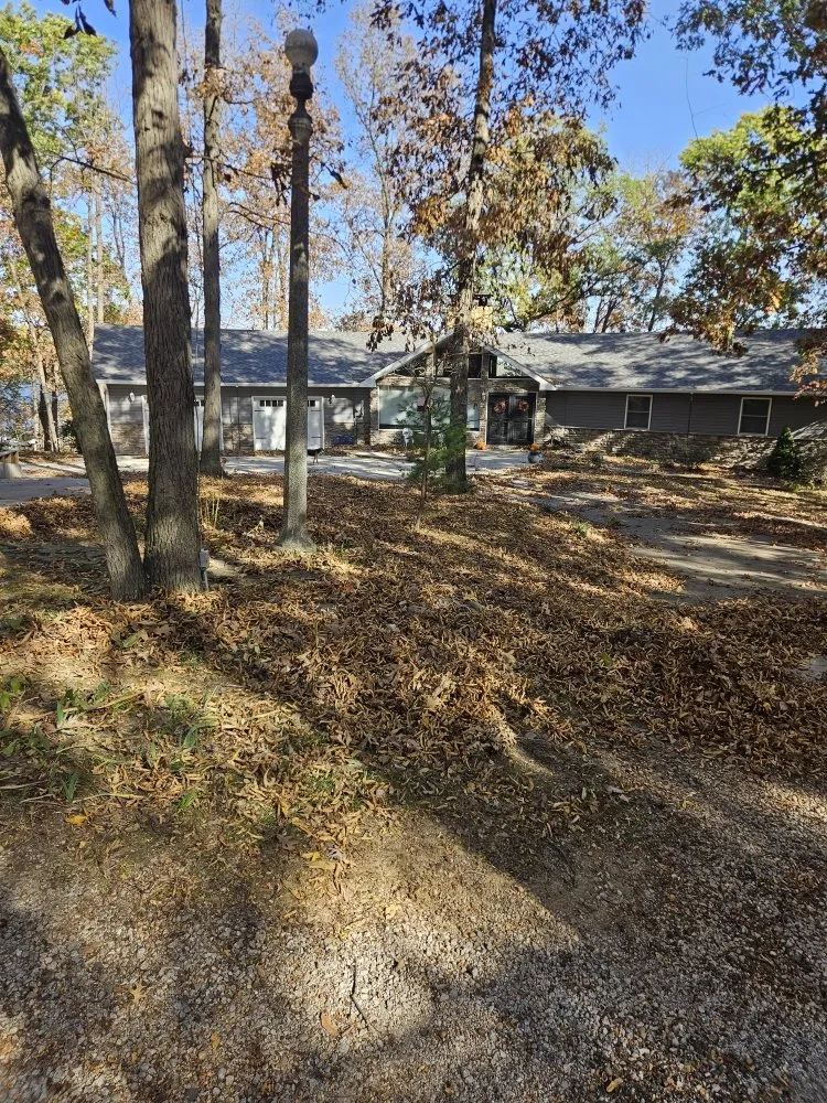 Custom lawn mowing service in Vandalia, IL - Blackwell Lawncare