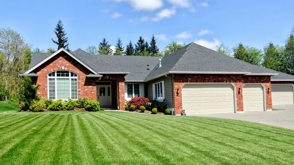 Blade & Bloom Landscaping Logo