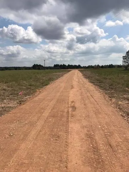 Custom landscape design experts serving Chappell Hill, TX - Blade Construction Services
