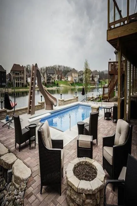 Professional yard maintenance experts serving Crown Point, IN - Blade Cutters