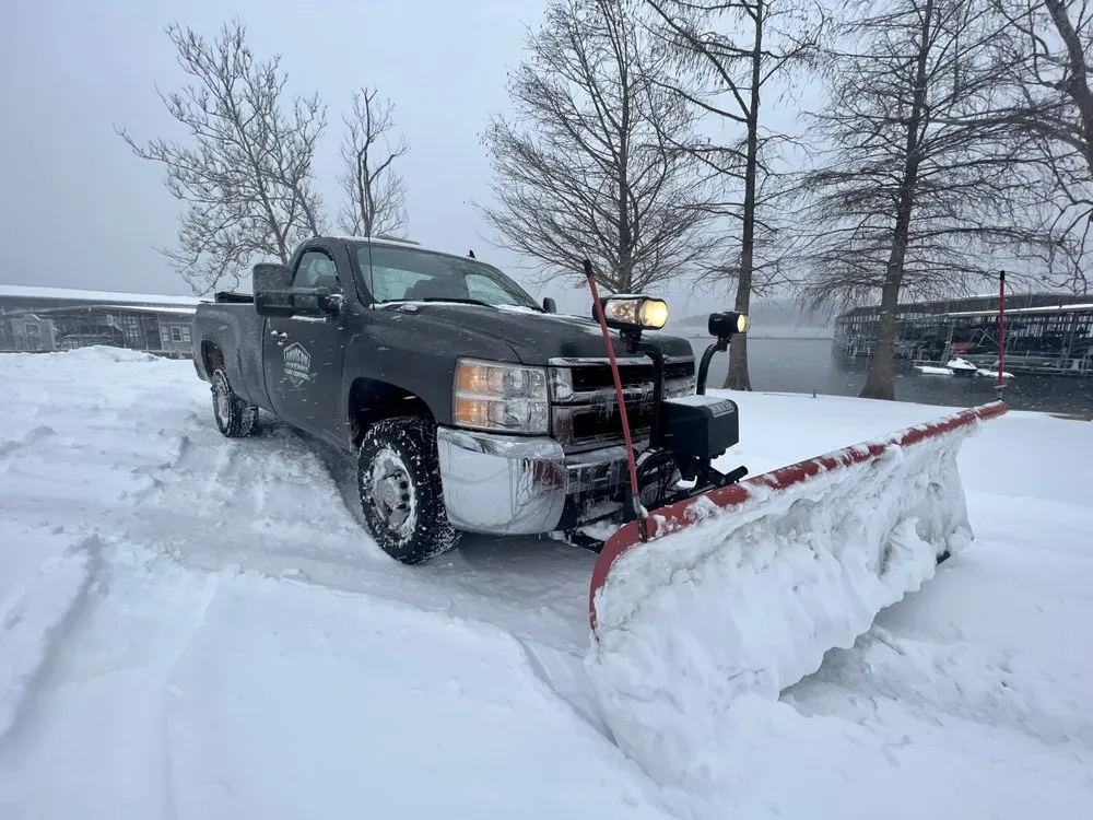 Reliable lawn mowing service experts serving Branson, MO - Blade Worx