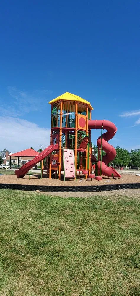 Trusted residential landscaping in Dayton, OH - Bladecutters