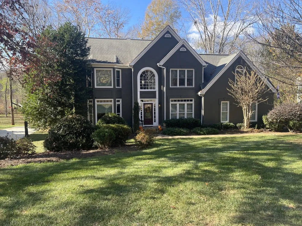 Affordable yard cleanup service in Charlotte, NC by Bladerunner Landscaping