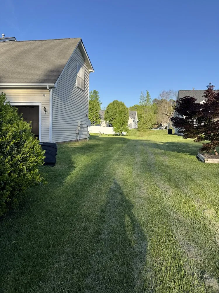 Trusted outdoor landscaping for beautiful yards in Greensboro, NC by Blade's & Bloom's