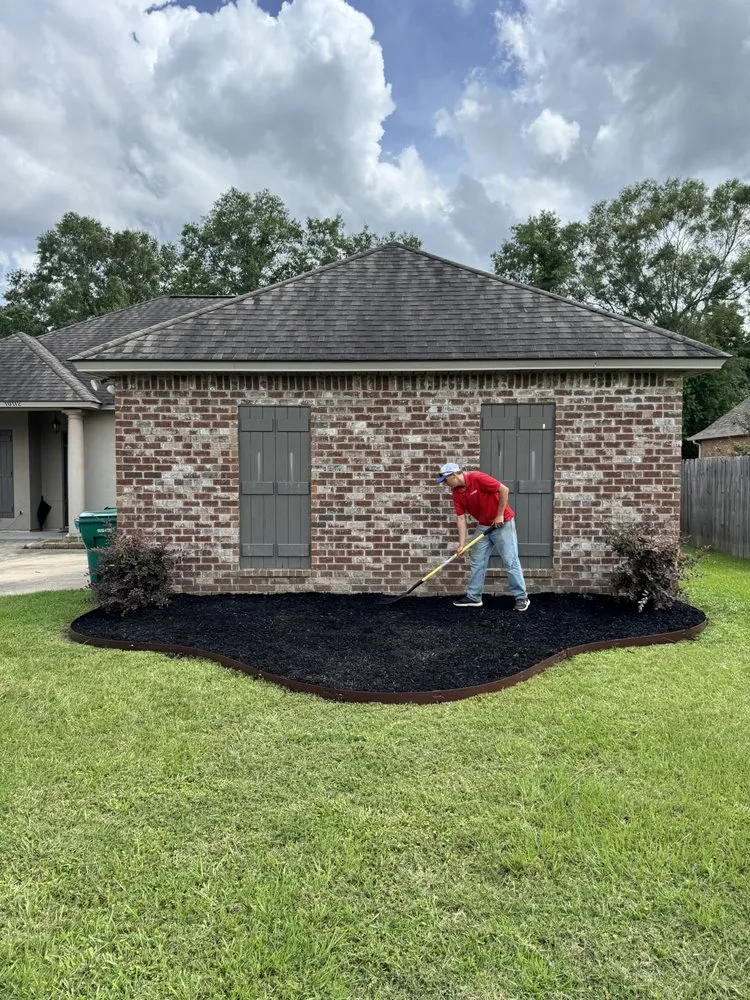 Professional outdoor landscaping experts serving French Settlement, LA - Blades Mowing & Landscaping