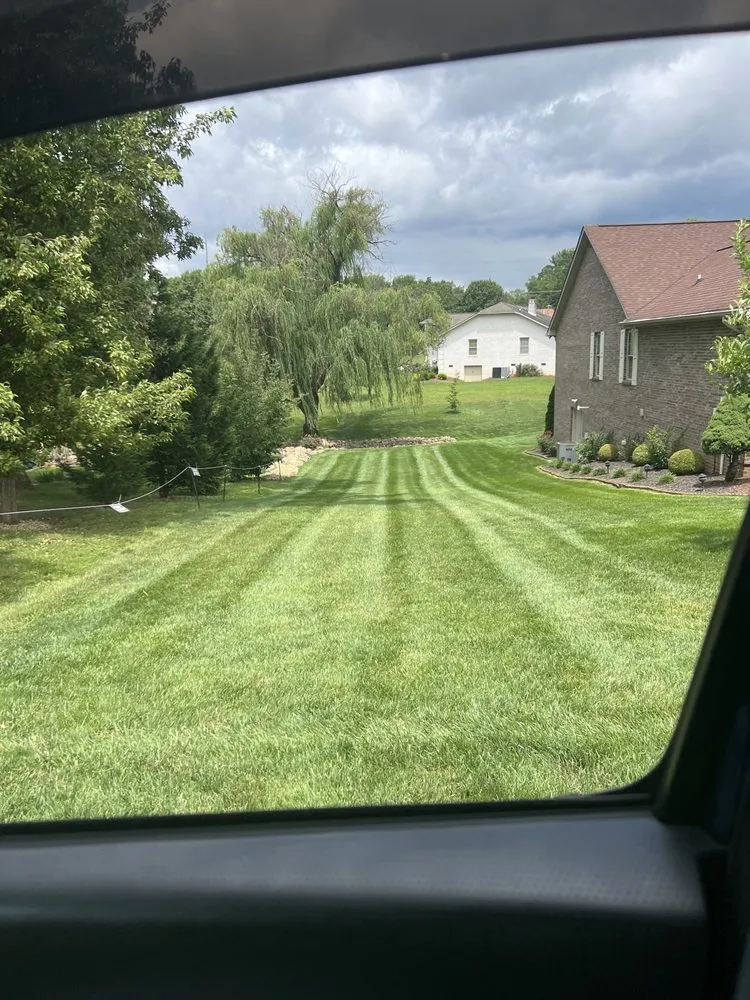 Top-rated landscaping services in Knoxville, TN - Blades Of Glory Lawn Care