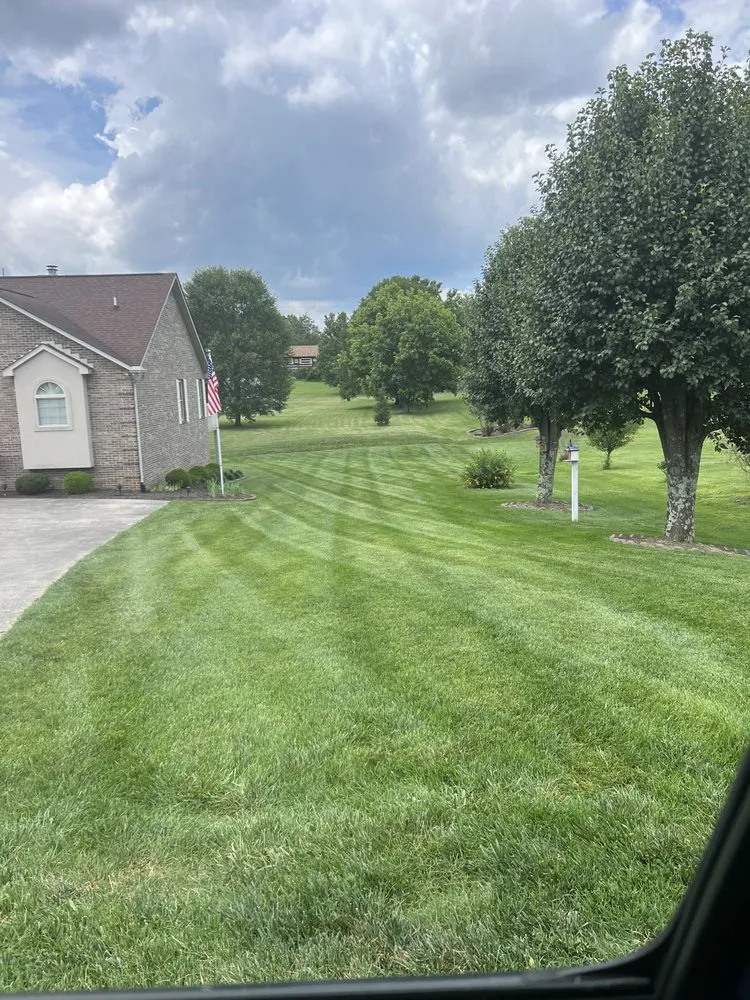 Reliable garden landscaping in Knoxville, TN - Blades Of Glory Lawn Care