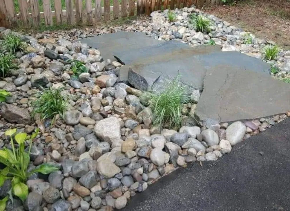 Affordable landscape design experts serving Louisa, VA - Blades of Glory Lawn Care