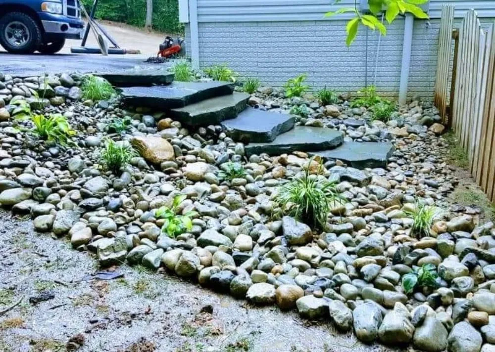 Custom landscaping services experts serving Louisa, VA - Blades of Glory Lawn Care