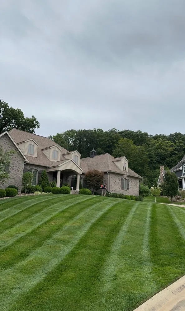 Professional landscaping services experts serving Marietta, OH - Blades of Glory Lawn Care
