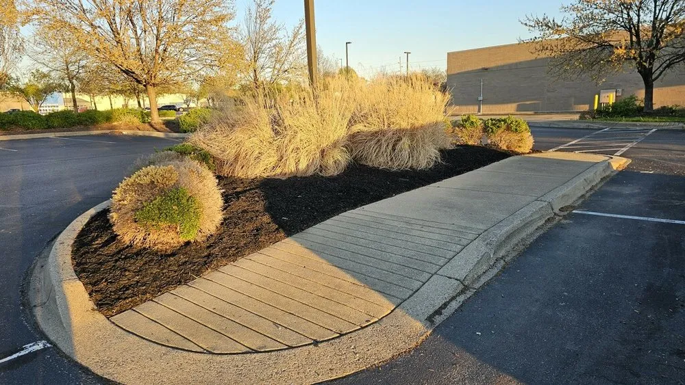 Affordable landscape installation experts serving Louisville, KY - Blades of Glory