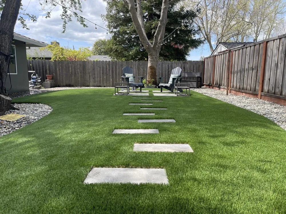 Custom garden landscaping in Walnut Creek, CA - Blades of Glory Synthetic Lawns & Putting Greens