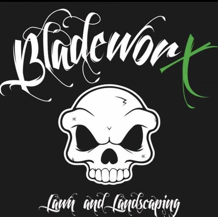 Custom yard maintenance in Louisville, KY - Bladeworx