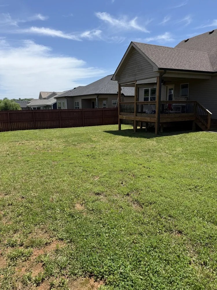 Expert garden landscaping experts serving Clarksville, TN - Bladez N Grass Lawn Care