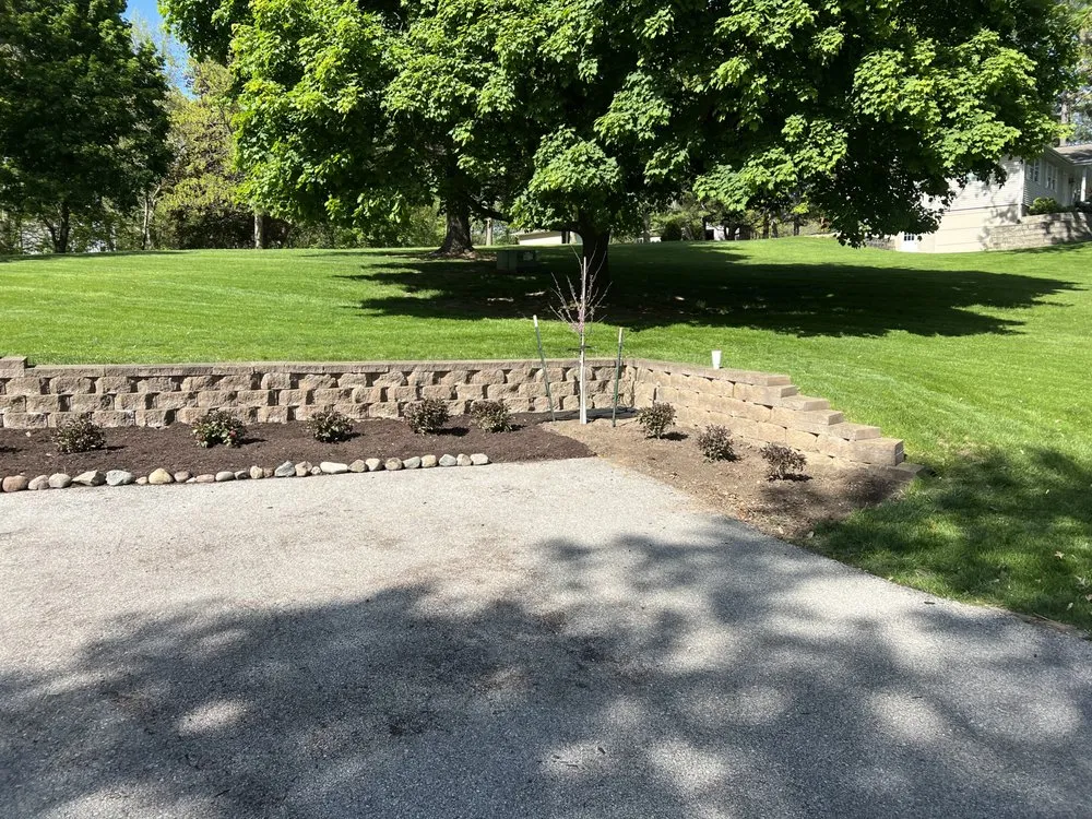 Custom lawn mowing service experts serving North Liberty, IA - Bladz Lawn Service