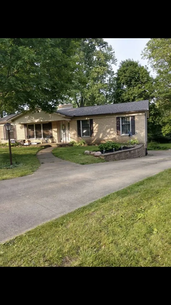 Custom landscape design for homes in Lake Milton, OH by Blair's Construction & Landscaping