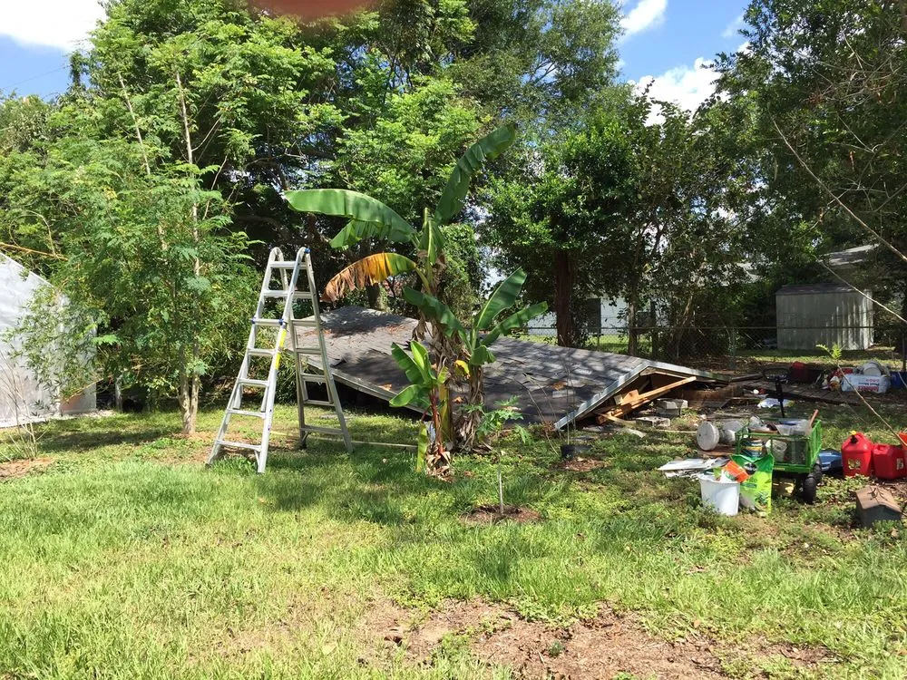 Custom yard maintenance for beautiful yards in Gibsonton, FL by Blaisdell's Removal