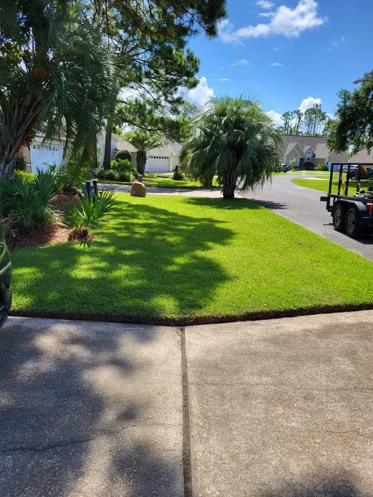 Top-rated landscaping services experts serving Lynn Haven, FL - Blake’s Landscaping