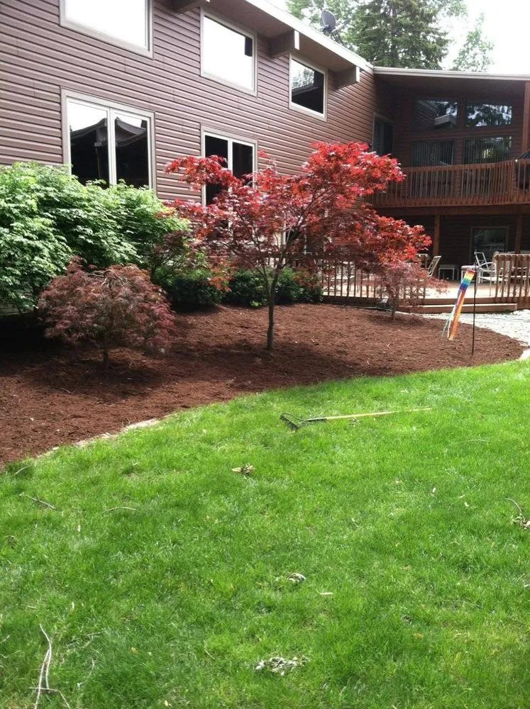 Local garden landscaping in Bloomington, IL by Blake’s Property Services