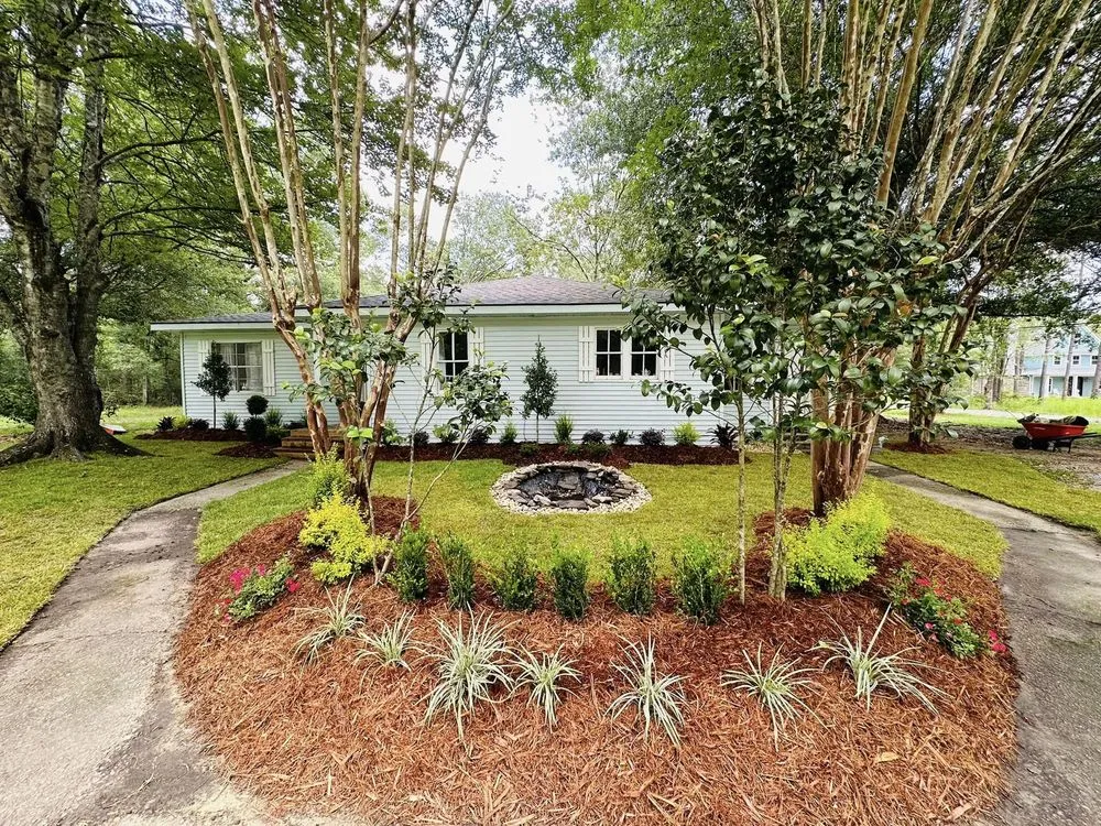 Local landscape design for beautiful yards in Norco, LA by Blakley's Landscaping