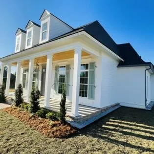 Trusted lawn care service in Norco, LA by Blakley's Landscaping