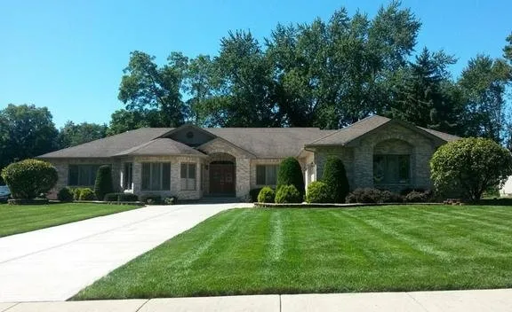 Top-rated residential landscaping for beautiful yards across Calumet City, IL - Blakney Lawn Maintenance