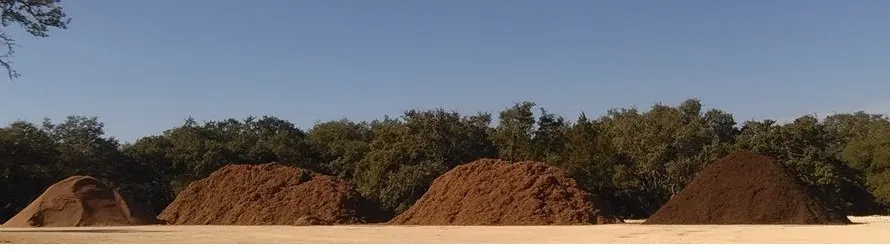 Custom landscape design experts serving Bulverde, TX - Blanco Rd Mulch & Landscape Materials