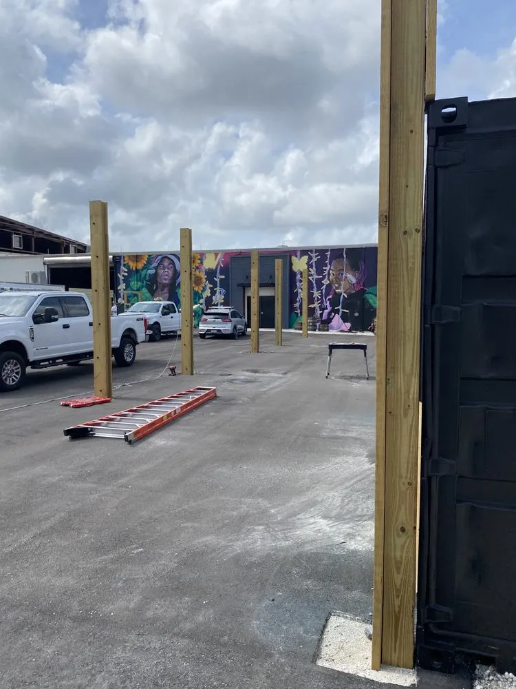 Custom residential landscaping in Trinity, FL - Blanco’s Solutions