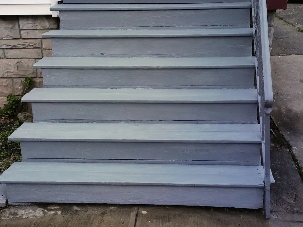 Reliable lawn mowing service in Newark, NJ by BlazeNWar Cleaning