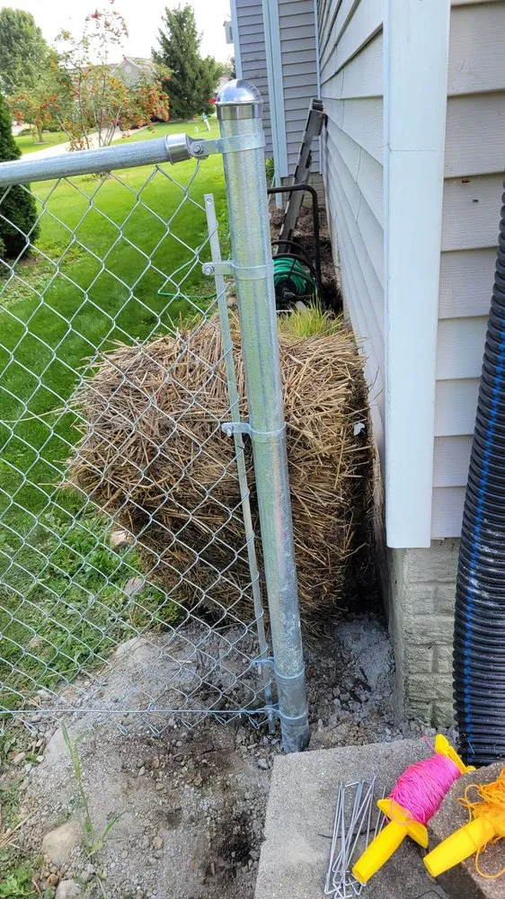 Top-rated lawn care service with custom design in Flint, MI by Blazer's Outdoor Services & Home Improvement