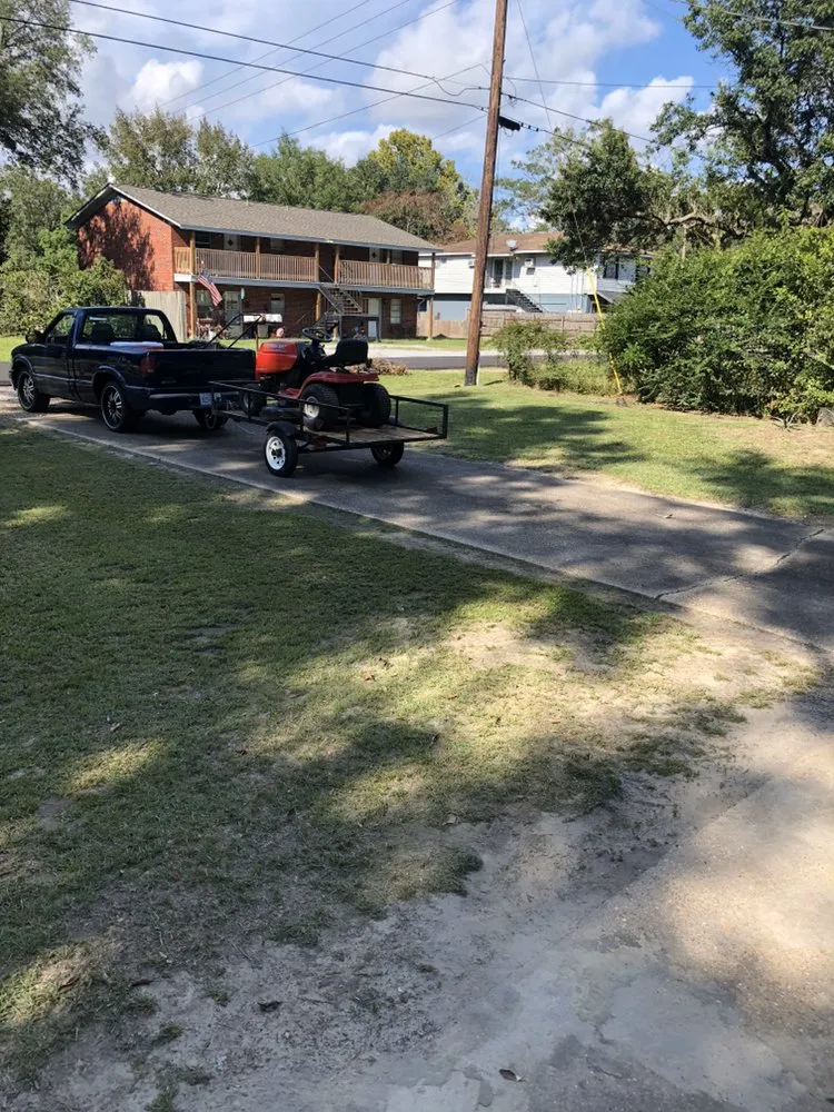 Reliable yard cleanup service in Moss Point, MS - Bless The Land
