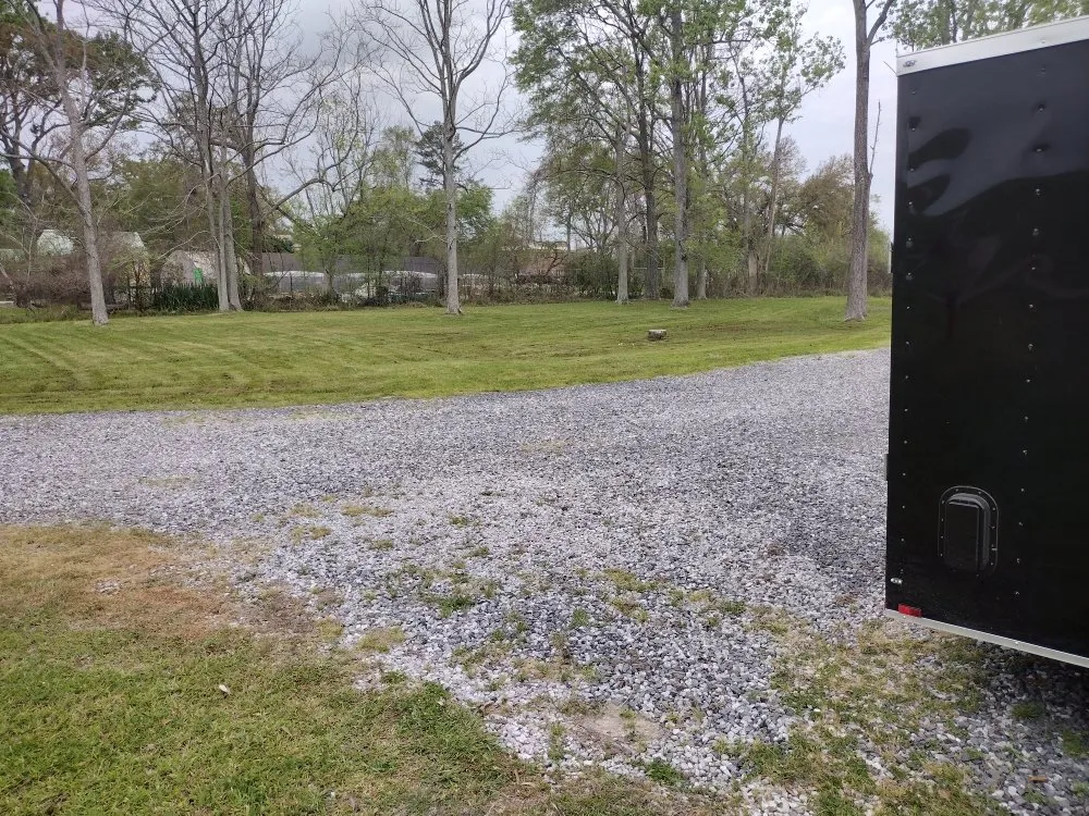 Affordable landscaping services for homes in Baton Rouge, LA by Blessed Guys Residential and Commercial Services