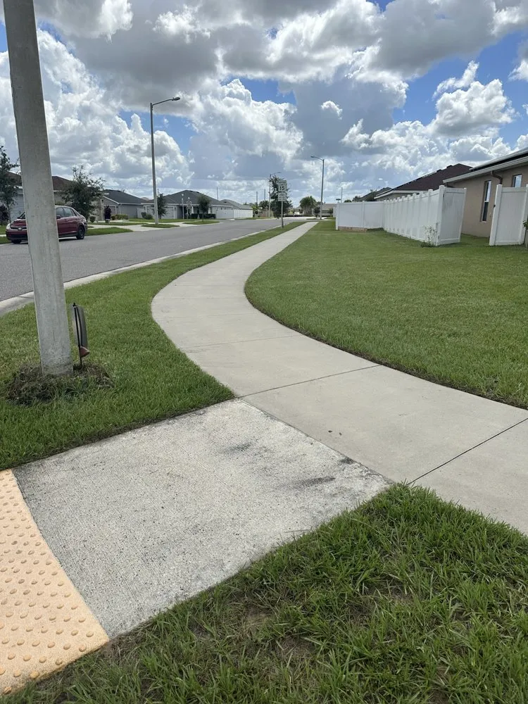 Local yard maintenance experts serving Haines City, FL - Blessed Landscaping