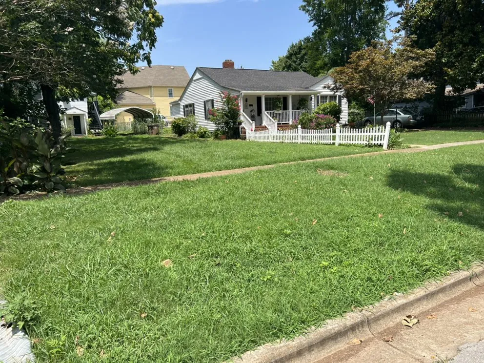 Top-rated landscaping services in Decatur, AL by BlessedbyRO