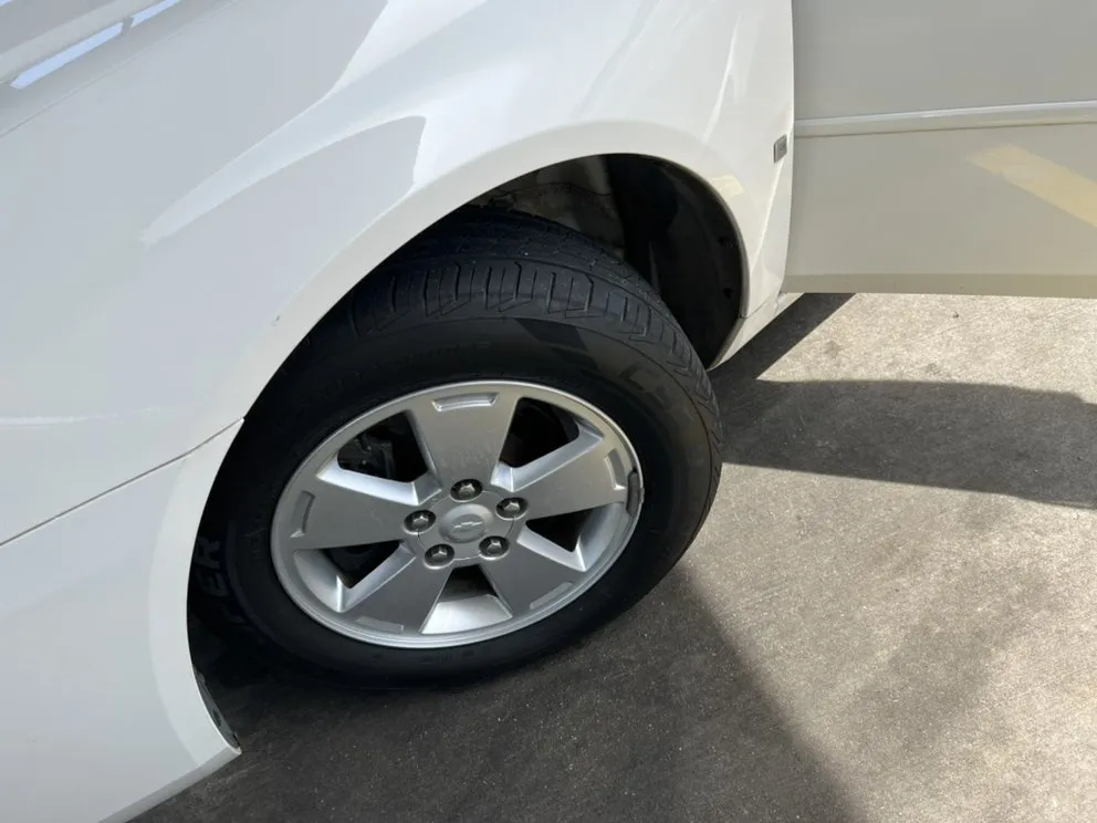 Reliable lawn care service in Decatur, AL by BlessedbyRO