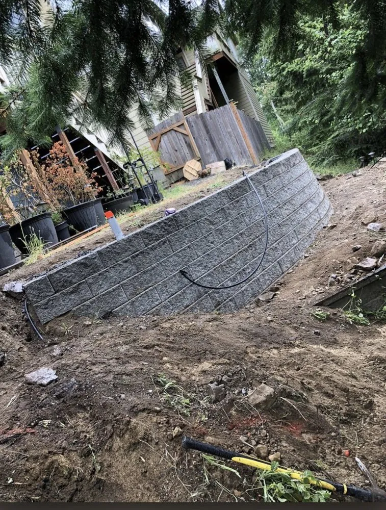 Top-rated yard cleanup service for beautiful yards across Tumwater, WA - Blessing Day Landscaping