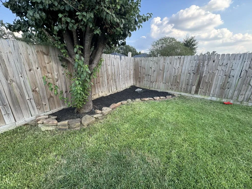 Affordable garden landscaping experts serving Tomball, TX - Blewz Pressure Washing And Landscape Specialists