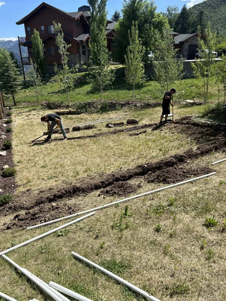 Professional lawn care service experts serving Springville, UT - Bligg Services