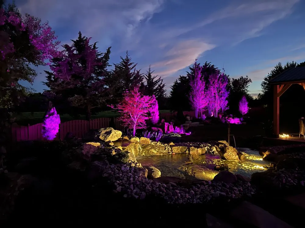 Affordable outdoor landscaping experts serving Lincoln, NE - Blingle Premier Lighting of Lincoln