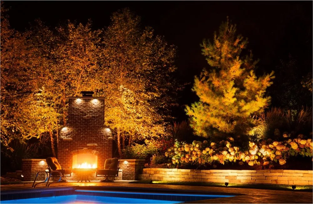 Reliable lawn care service in Englewood, CO - Blingle Premier Lighting of Southeast Denver