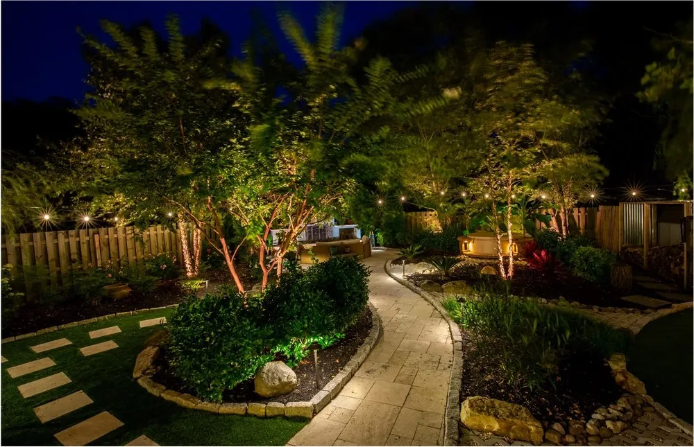Affordable landscaping services in Boerne, TX - Blingle Premier Lighting of Texas Hill Country